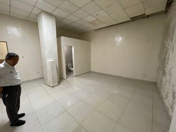 En venta edificio rentero en Victor Manuel Rendon y Cordova centro de Guayaquil