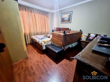 Casa en rio Amarillo, Cuenca de 4 habitaciones