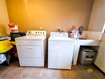 Casa en rio Amarillo, Cuenca de 4 habitaciones