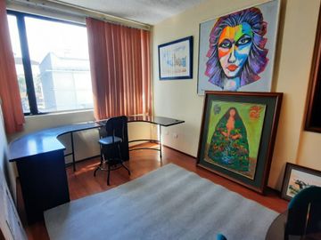 Vendo casa rentera Colegio Militar Eloy Alfaro Orellana