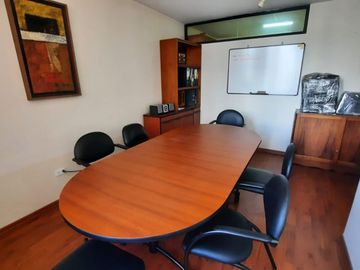 Vendo casa rentera Colegio Militar Eloy Alfaro Orellana