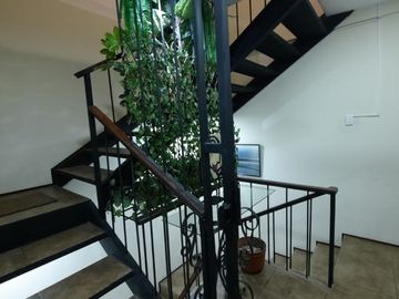 Vendo casa rentera Colegio Militar Eloy Alfaro Orellana