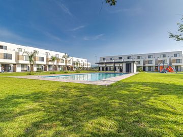 CASA EN VENTA AL SUR DE CUERNAVACA CON 3 RECAMARAS Y ALBERCA