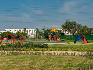 CASA EN VENTA AL SUR DE CUERNAVACA CON 3 RECAMARAS Y ALBERCA