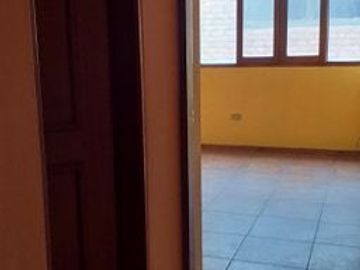 VENTA CASA CHACLACAYO CERCA A LA PLAZA CENTRAL