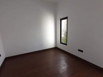 DIJUAL RUMAH KEKINIAN STRATEGIS DI KOMPLEK ARCAMANIK ENDAH KOTA BANDUNG