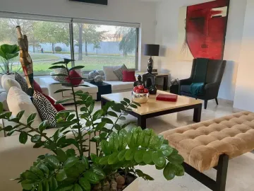 Paraiso Country Club Cuernavaca Casa En Venta Con Recamara En Planta Baja