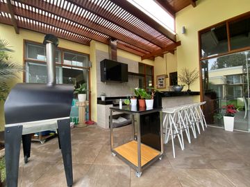 EXCLUSIVA CASA DE CAMPO CON PISCINA Y GRAN ÁREA SOCIAL EN FUNDO PASO CHICO, LURÍN