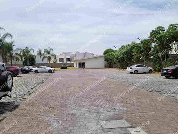DEPARTAMENTO EN VENTA EN EL REFUGIO