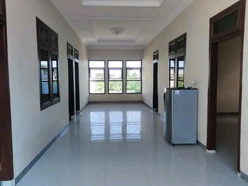 Dijual Rumah Strategis 2 Lantai Sukoharjo