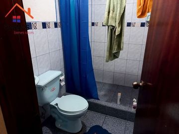 Casa con terreno de venta en Cotacachi