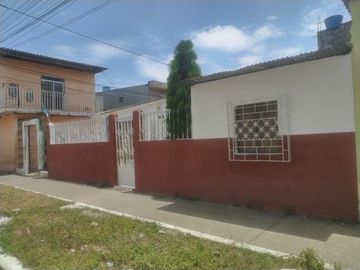 CASA DE VENTA   FLORESTA 1, SUR DE GUAYAQUIL, GUAYAS