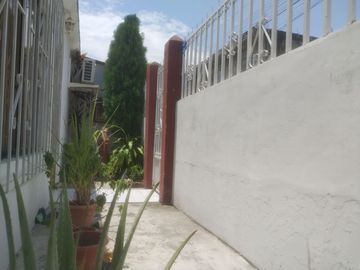 CASA DE VENTA   FLORESTA 1, SUR DE GUAYAQUIL, GUAYAS