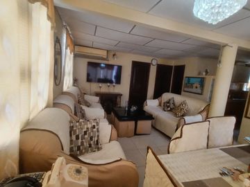 CASA DE VENTA   FLORESTA 1, SUR DE GUAYAQUIL, GUAYAS