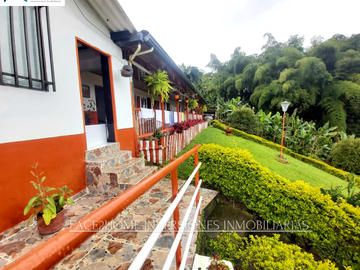 EN VENTA CASA CAMPESTRE SANTA ROSA DE CABAL SECTOR GUACAS