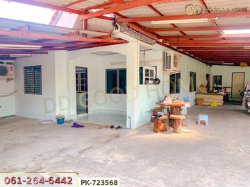 Townhouse, Tippawan Village 3, Hua Hin, near Wang Klaikangwon School