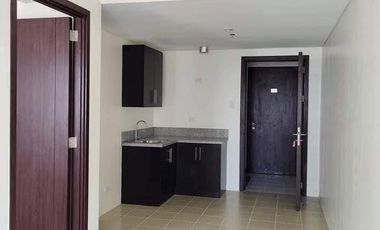Affordable RFO condo in Mandaluyong  2 bedroom 32 sqm 5% down payment only Upto 15% discount along edsa near sm megamall, origas, makati