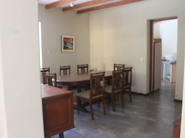 LINDA CASA DE CAMPO CON GRAN PISCINA  EN CONDOMINIO LA TOSCANA, CAÑETE