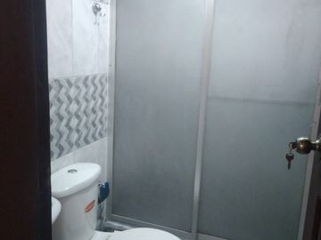 EN VENTA AMPLIO DEPARTAMENTO EN CHILLOGALLO SUR DE QUITO