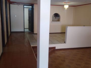 EN VENTA AMPLIO DEPARTAMENTO EN CHILLOGALLO SUR DE QUITO