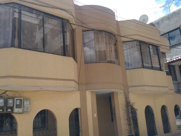EN VENTA AMPLIO DEPARTAMENTO EN CHILLOGALLO SUR DE QUITO