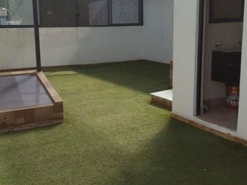 CASA EN EN EL CORAZON DE COYOACAN 400 M2 4 REC, 3 ESTACIONAMIENTOS, ROOF GARDEN COL. EL CARMEN