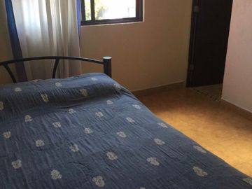 CASA EN EN EL CORAZON DE COYOACAN 400 M2 4 REC, 3 ESTACIONAMIENTOS, ROOF GARDEN COL. EL CARMEN