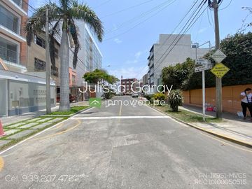 En Venta! De estreno dptos de 2 y 3 dormitorios de estreno en Barranco límite con Miraflores y Surco