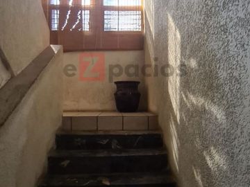 Casa en Venta Cumbres 4to Sector a Una Cuadra de Av Leones, Monterrey, NL