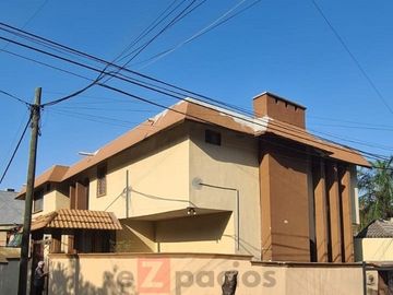Casa en Venta Cumbres 4to Sector a Una Cuadra de Av Leones, Monterrey, NL