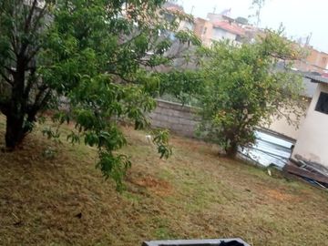 VENDO CASA RENTERA SECTOR POMASQUI DE 452,88 M2
