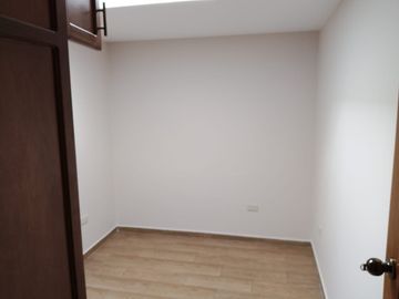 VENDO CASA RENTERA SECTOR POMASQUI DE 452,88 M2