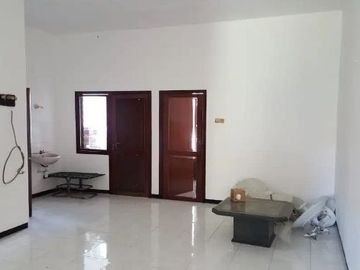 Rumah di Gayungsari Murah Dekat Masjid Agung , Ketintang, Trans Icon Mall, Raya A Yani, POLDA
