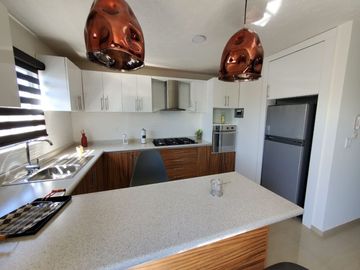 VENTA DE CASA EN EXCELENTE LUGAR AL SUR DE PACHUCA CON DESCUENTO