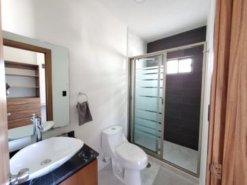 VENTA DE CASA EN EXCELENTE LUGAR AL SUR DE PACHUCA CON DESCUENTO