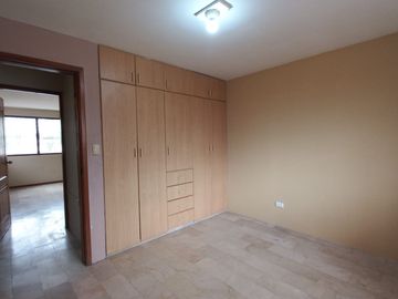 VENTA DE LINDA Y ACOGEDORA  CASA DE 2 PISOS EN URBANIZACION SAN FELIPE NORTE DE GUAYAQUIL