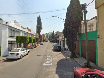 BONITA CASA en remate, Prado Churubusco, Coyoacán CDMX