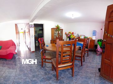 Venta de Casa en Barrio Residencial de Recoleta