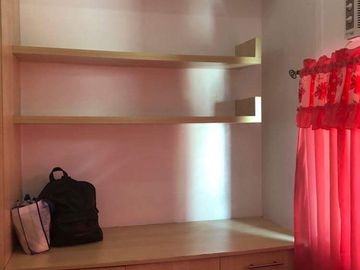 Rush Sale: Furnished Studio Unit at Studio One Alabang - Cyberzone Northgate Park
