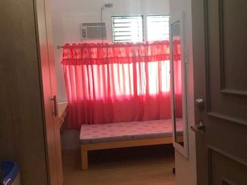 Rush Sale: Furnished Studio Unit at Studio One Alabang - Cyberzone Northgate Park