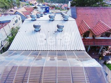 En Venta Casa Comercial en la mejor zona turística de Cuenca solo a 5 pasos del mirador de Turi