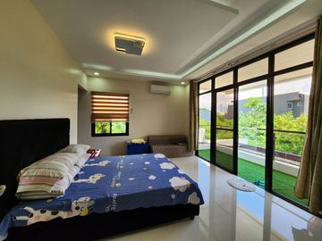 Pre-owned Fully Furnished 4-Bedroom House and Lot for sale in Sta. Rosa Laguna