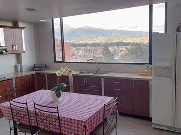 Lujoso departamento en venta 200m2C exclusivo sector, Vista Linda.