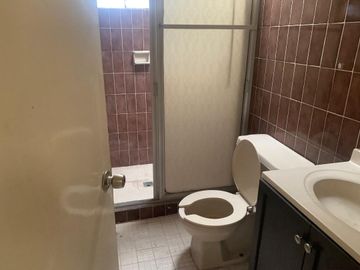 Propiedad Venta Monterrey 3 Casas 2 Deptos 14 Cuartos cerca Tec para INVERSIONISTA