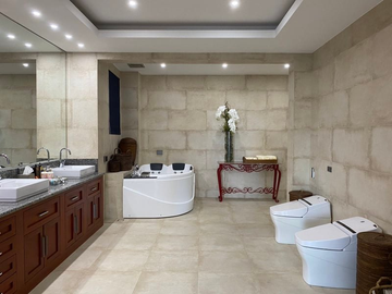 FOR SALE - House and Lot in White Plains Subd., Brgy. White Plains, Quezon City