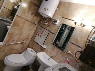 se vende duplex (1er y 2do piso ) en el RIMAC