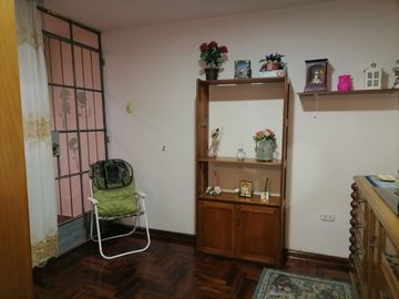 se vende duplex (1er y 2do piso ) en el RIMAC