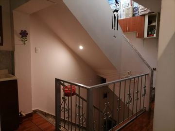 se vende duplex (1er y 2do piso ) en el RIMAC