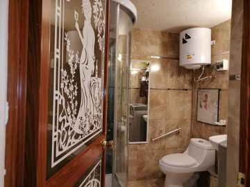 se vende duplex (1er y 2do piso ) en el RIMAC
