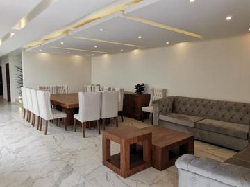 # Casa Amueblada en Residencial Dolores, 3 Pisos, 5 Recámaras. Pachuca, Hidalgo